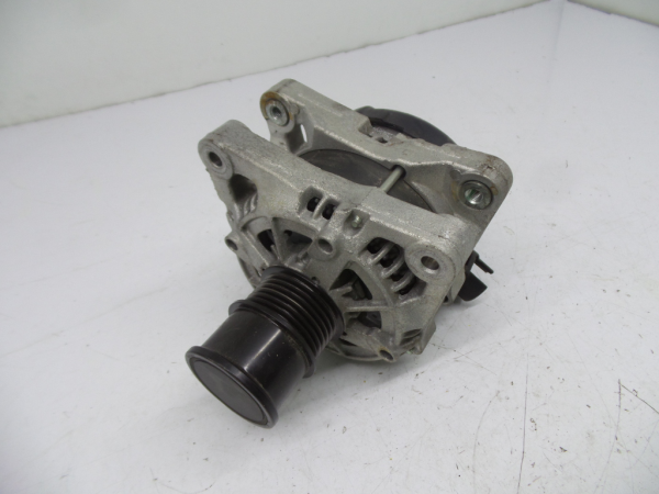 Alternador FORD Focus III