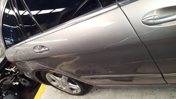 Right rear door MERCEDES-BENZ Classe R (W251, V251) Imagem-2