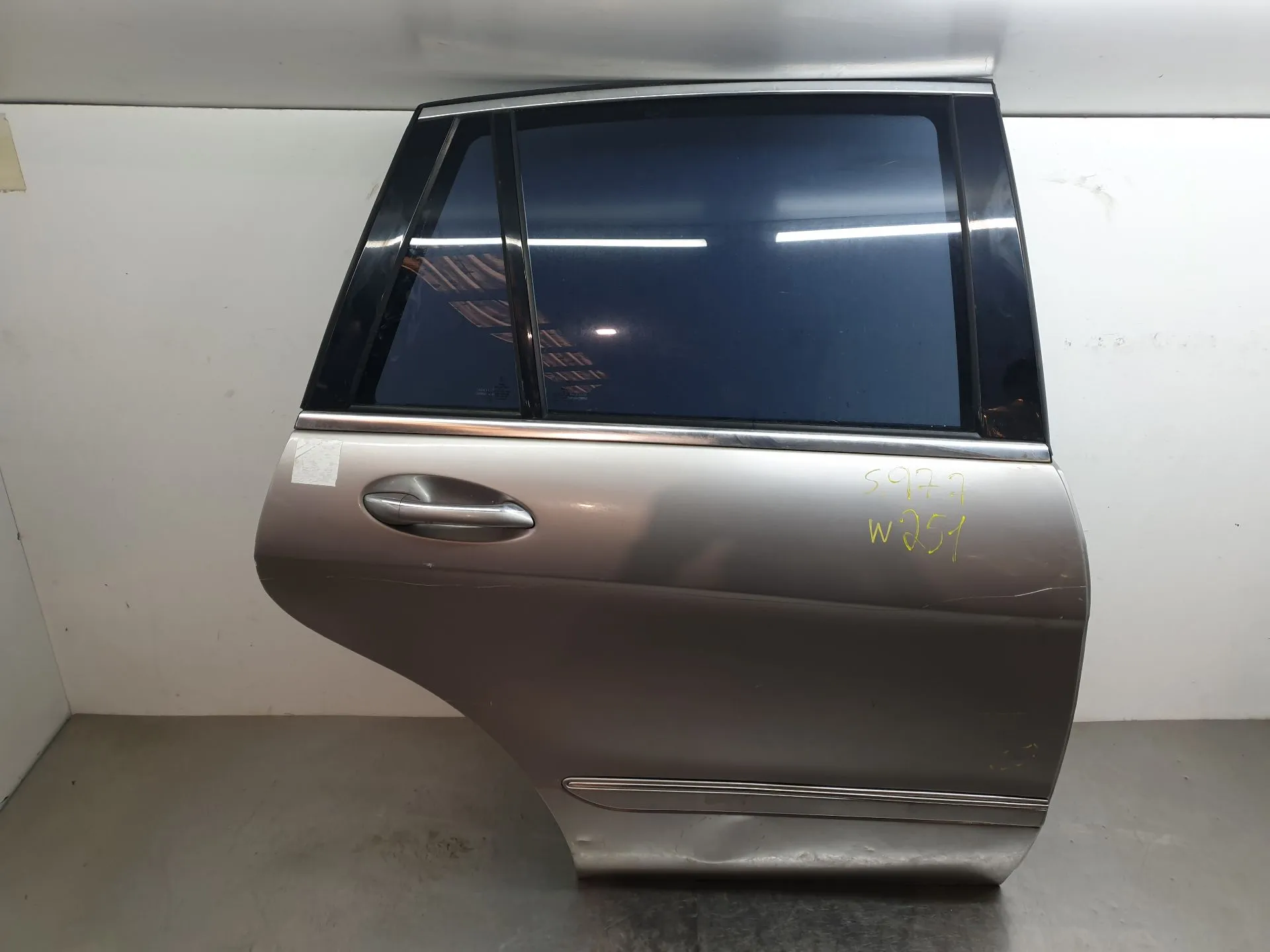 Porta posteriore destra MERCEDES-BENZ Classe R (W251, V251)