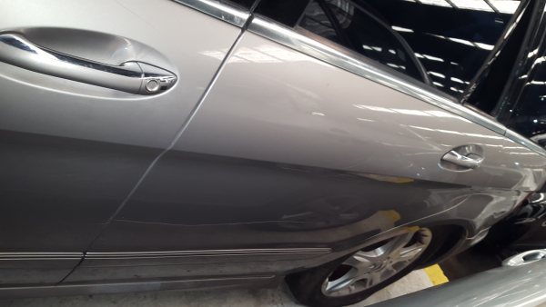 Porte arrière gauche MERCEDES-BENZ Classe R (W251, V251) Imagem-2