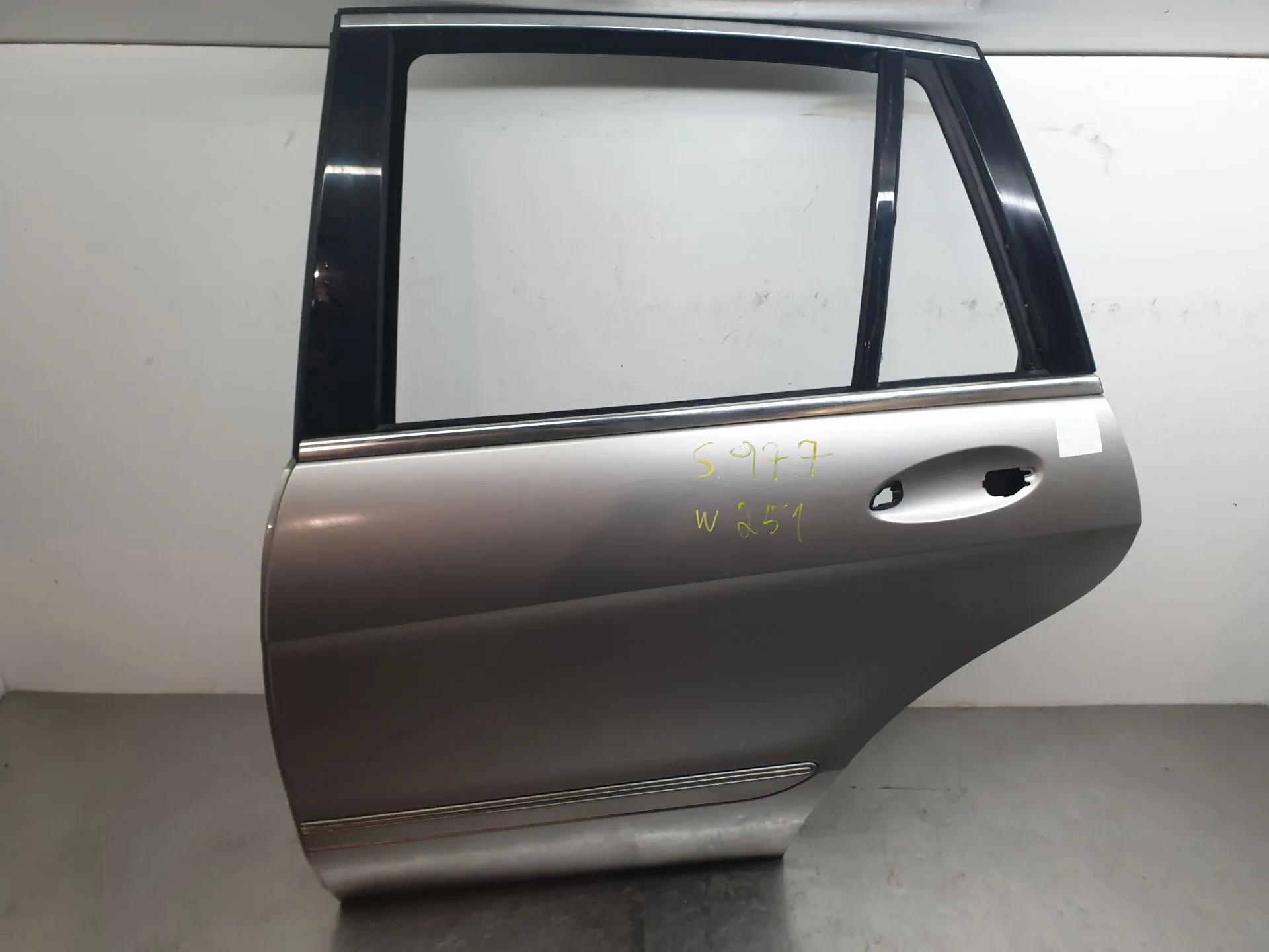 Porta posteriore sinistra MERCEDES-BENZ Classe R (W251, V251)
