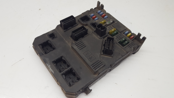 Caixa fusíveis / SAM / BSI PEUGEOT 407 (6D_) Imagem-1