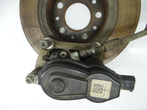 Left rear Brake Caliper JEEP Renegade (BU, B1) Imagem-1