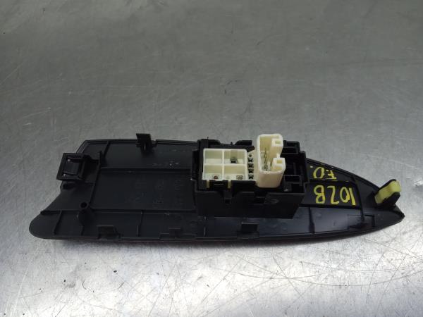 Mando / interruptor elevalunas delantero derecho TOYOTA RAV4 III (_A3_) Imagem-1