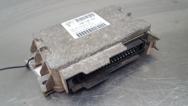 Centralina motor / ECU FIAT Punto (176_) Imagem-1