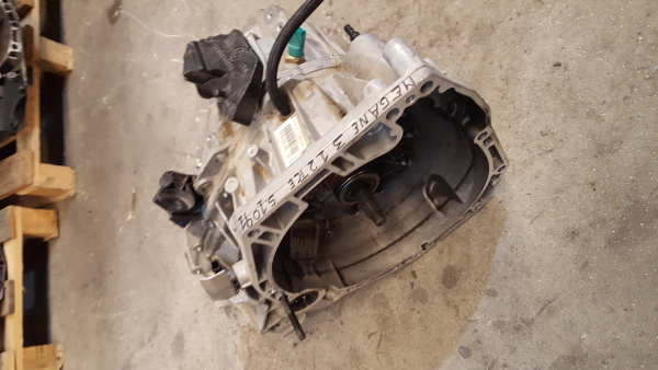 Caja de cambios manual RENAULT Megane III (BZ0_) Imagem-2