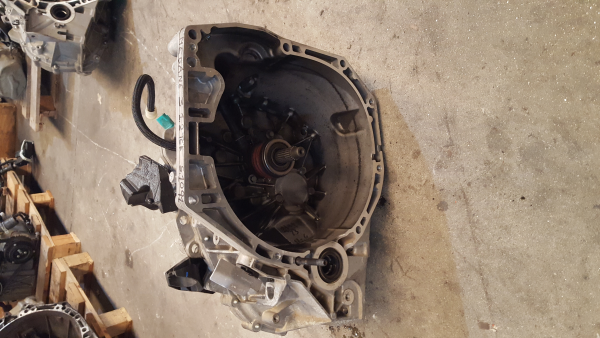 Caja de cambios manual RENAULT Megane III (BZ0_) Imagem-4