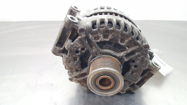 Alternador MERCEDES-BENZ CLS (C219) Imagem-4