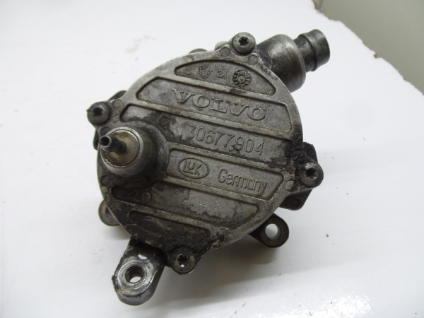 Depressore freni / pompa a vuoto VOLVO XC90 I