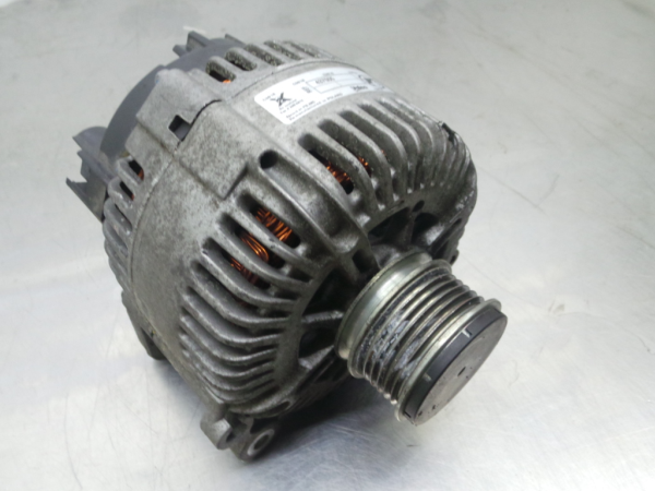 Alternador VOLKSWAGEN Passat Variant (3C5)