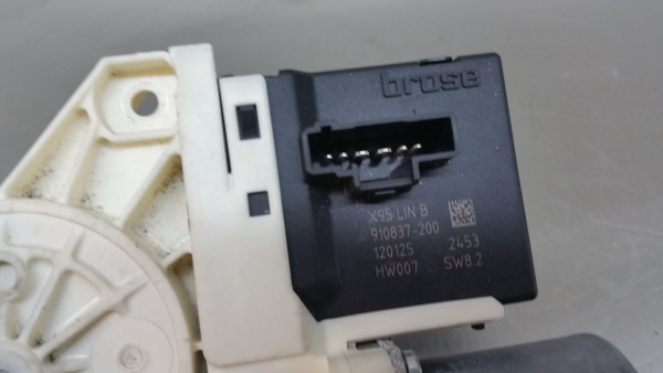 Moteur lève-vitre arrière Droite RENAULT Megane III Grandtour (KZ0/1) Imagem-2