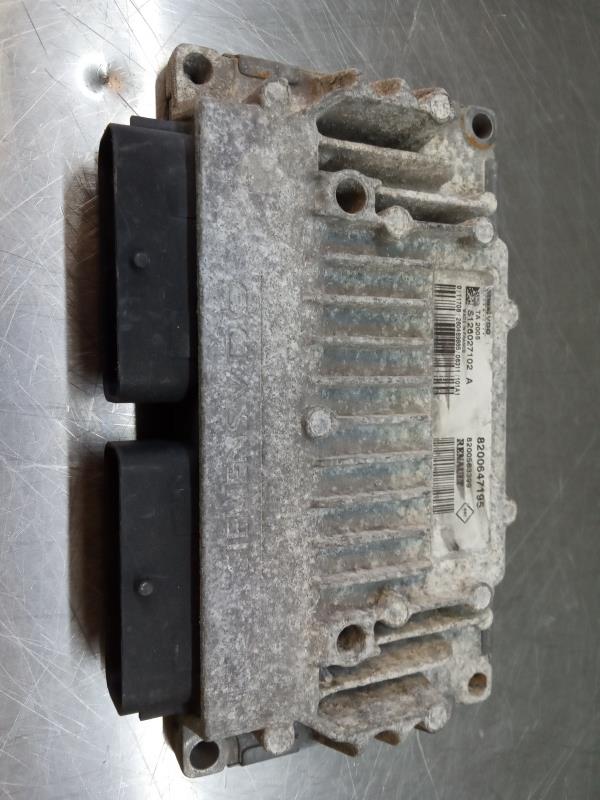 Centralina motor / ECU RENAULT Megane II CC (EM0/1_)