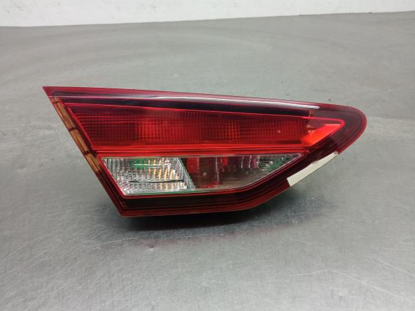 Feu de coffre Gauche SEAT Leon (5F1)