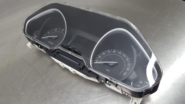 Instrument cluster PEUGEOT 208 Imagem-1