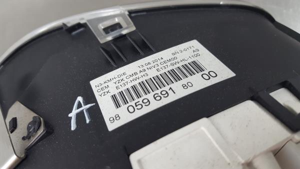 Instrument cluster PEUGEOT 208 Imagem-5