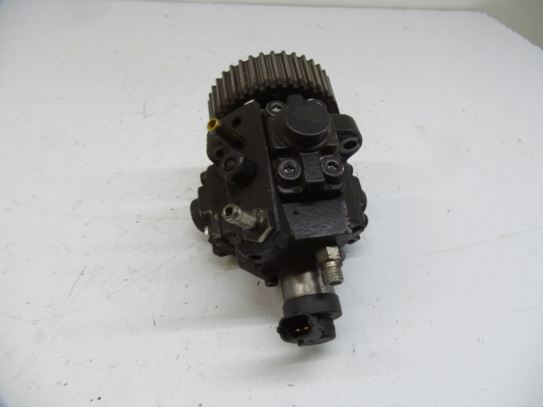 Pompa iniezione OPEL Insignia A Sports Tourer (G09) Imagem-2