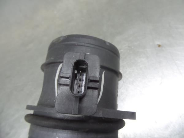Mass Air Flow Sensor (MAF) VOLKSWAGEN Transporter VI Kombi (SGB, SGG, SGJ) Imagem-2
