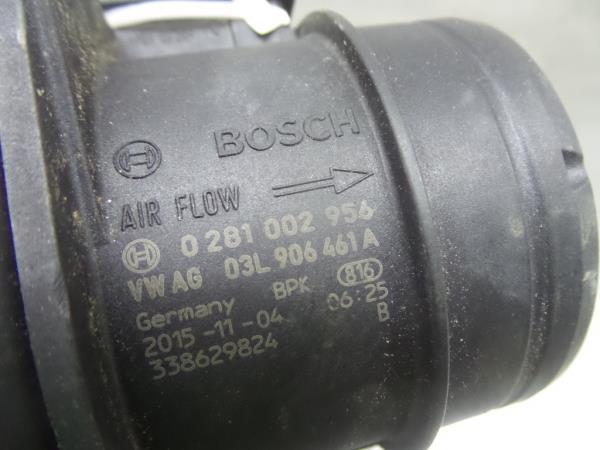 Mass Air Flow Sensor (MAF) VOLKSWAGEN Transporter VI Kombi (SGB, SGG, SGJ) Imagem-3