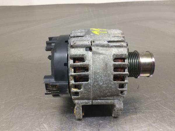 Alternador VOLKSWAGEN Golf VII (5G1, BQ1, BE1, BE2)