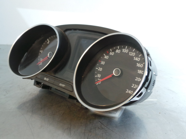 Quadrante / painel de instrumentos VOLKSWAGEN Polo (6R, 6C) Imagem-1