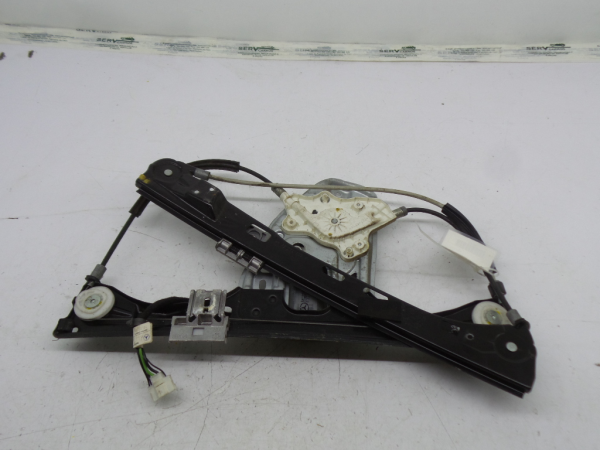 Elevador vidros frente direito MERCEDES-BENZ Classe C (W203) Imagem-1