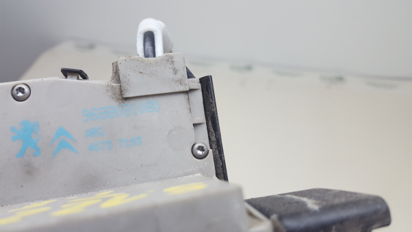Rear Left Door Lock PEUGEOT 208 Imagem-3