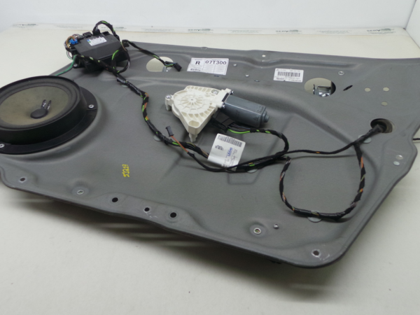 Elevalunas delantero derecho MERCEDES-BENZ Classe A (W169)