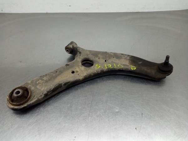 Right front suspension arm HYUNDAI ix20 (JC)
