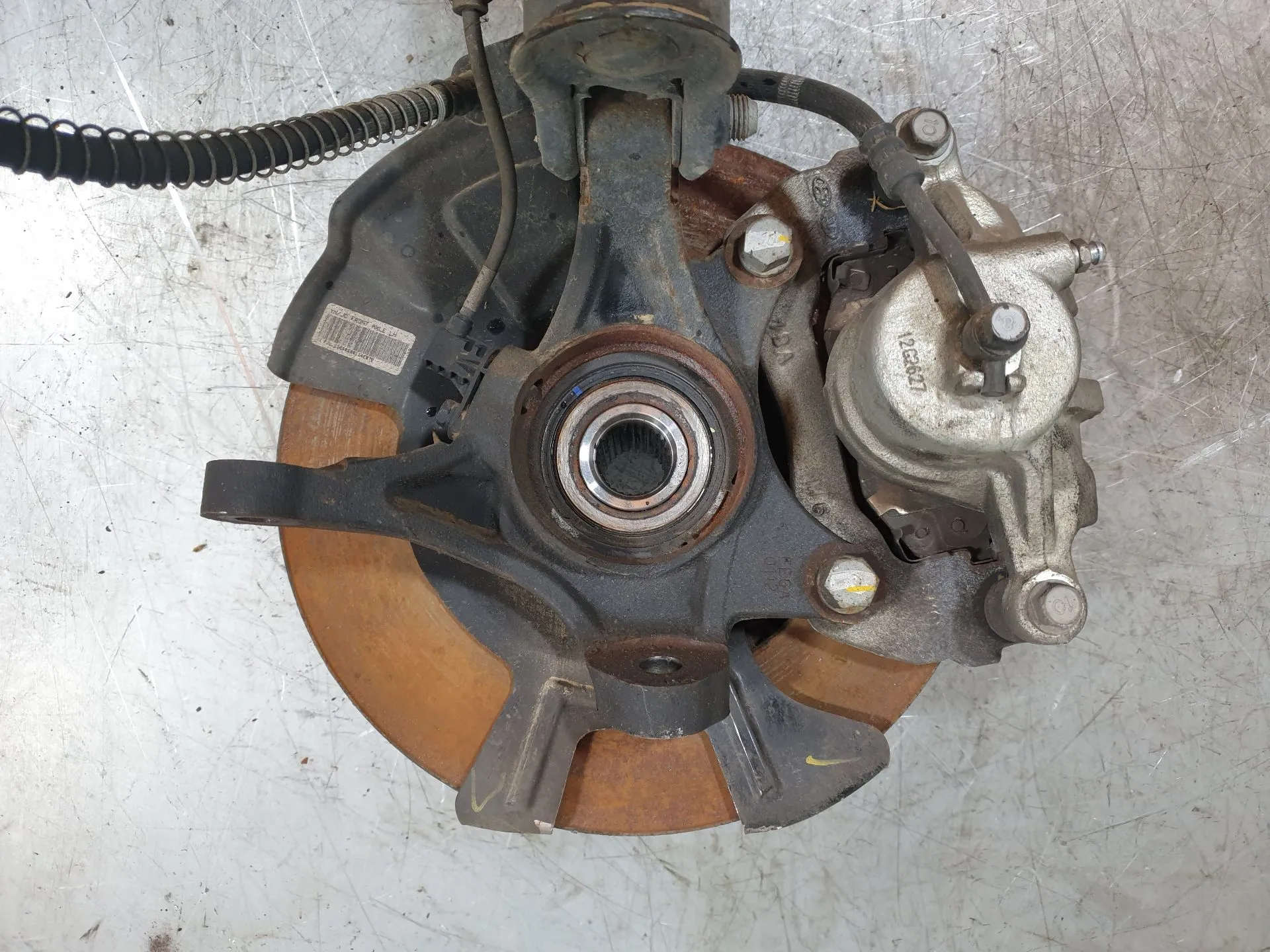 Left front steering knuckle HYUNDAI ix20 (JC) Imagem-1