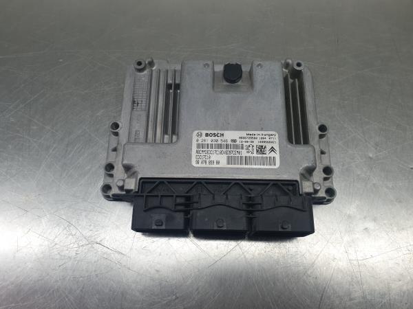 Centralina motor / ECU PEUGEOT 2008 I (CU_)