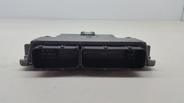 Centralina motor / ECU VOLKSWAGEN Polo (6R, 6C) Imagem-1
