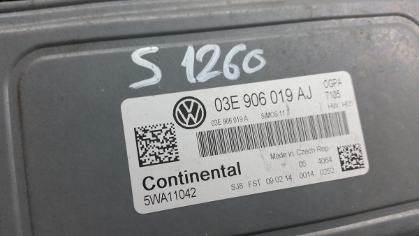 Centralina motor / ECU VOLKSWAGEN Polo (6R, 6C) Imagem-2