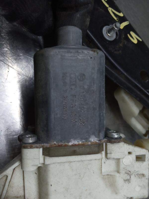 Lève-vitre avant gauche BMW 1 (E87) Imagem-3