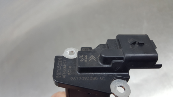 Débitmètre d'air massique (MAF) PEUGEOT 2008 I (CU_) Imagem-3