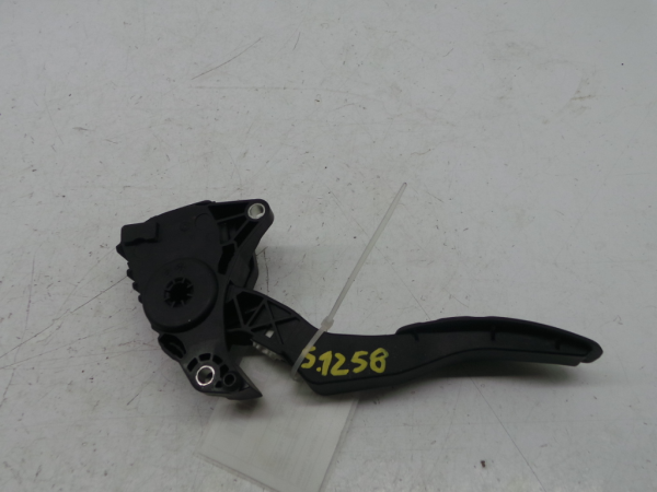 Pedal acelerador RENAULT Kadjar (HA_, HL_) Imagem-1