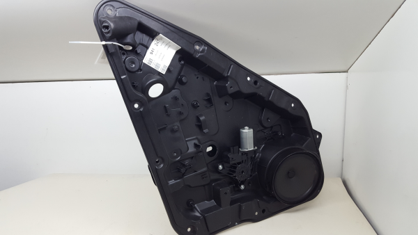 Elevador vidros trás direito MERCEDES-BENZ Classe A (W176) Imagem-1