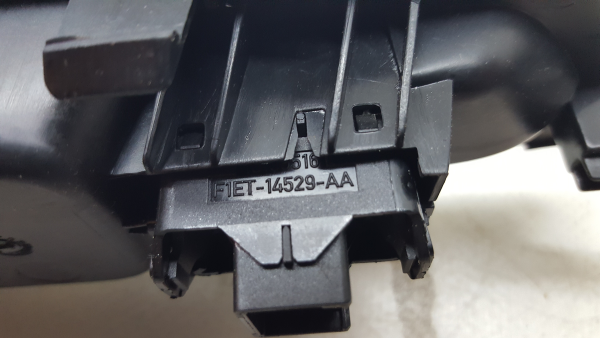 Mando / interruptor elevalunas delantero derecho FORD Focus III Imagem-4