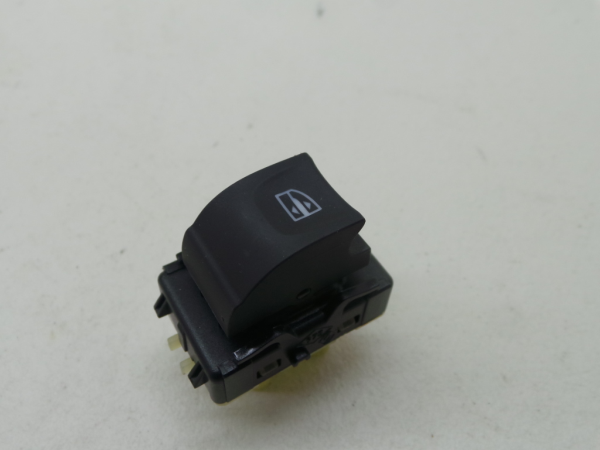 Mando / interruptor elevalunas delantero derecho RENAULT Clio IV (BH_) Imagem-1