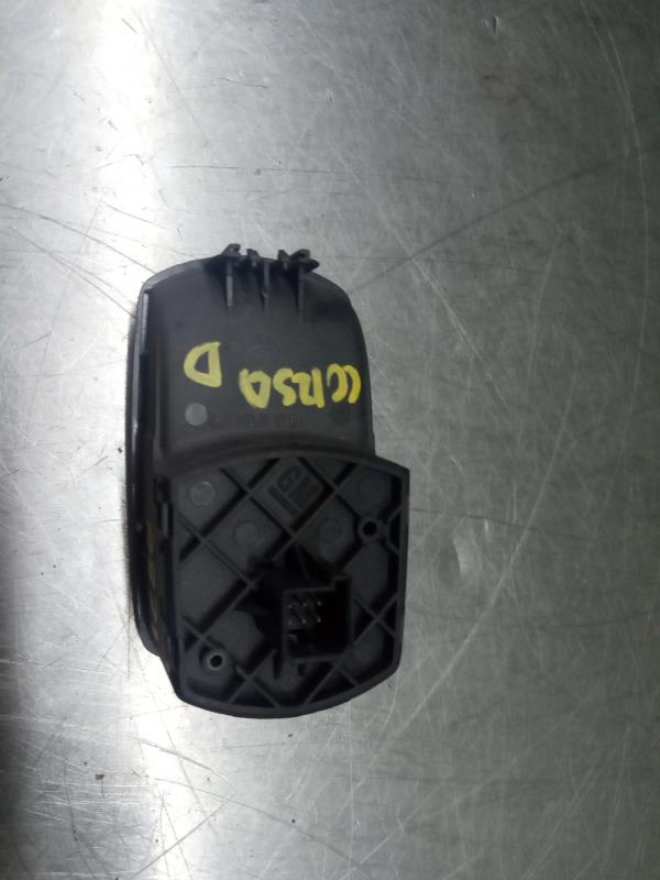 Mando / interruptor elevalunas delantero derecho OPEL Corsa D Imagem-1
