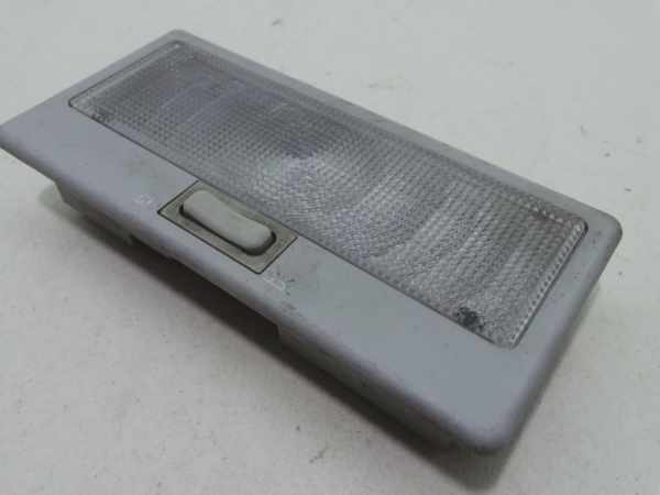 Plafonnier avant VOLKSWAGEN Polo Classic (6V2) Imagem-1