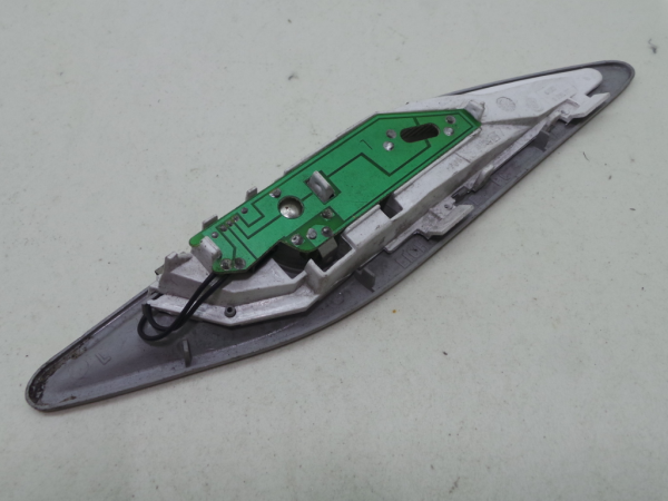 Plafonier trás BMW 5 (E39) Imagem-2