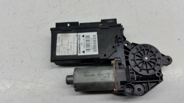 Motor Elevalunas Trasero Derecho AUDI A4 (8E2, B6) Imagem-1