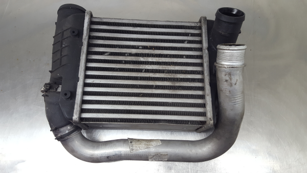 Intercooler AUDI A6 (4F2, C6) Imagem-1