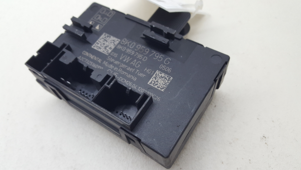 Right rear Door Unit Module AUDI Q5 (8R) Imagem-1