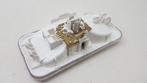 Plafonier trás RENAULT Master III (FV) Imagem-2