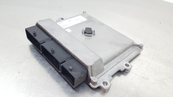 Centralina motor / ECU DACIA Sandero II (5S_) Imagem-1