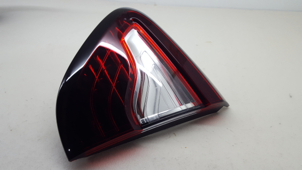Right trunk lid reflector RENAULT Captur (J5_)