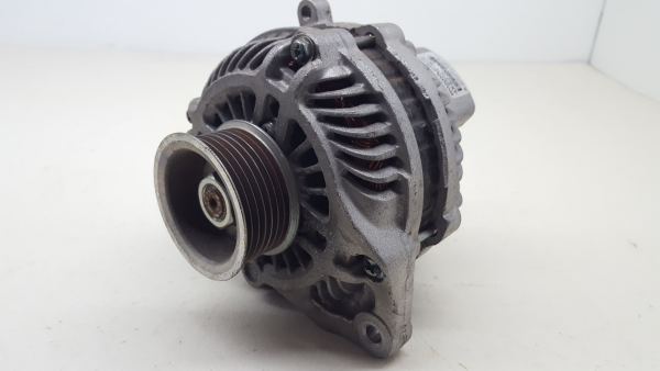 Alternador HONDA Civic VIII Hatchback (FN_, FK_) Imagem-1