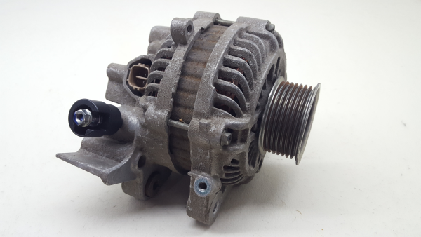 Alternador HONDA Civic VIII Hatchback (FN_, FK_)