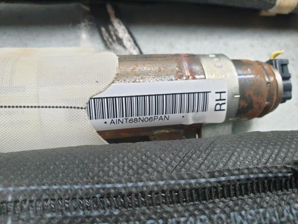 Airbag Rideau Droite TOYOTA Yaris (_P9_) Imagem-1